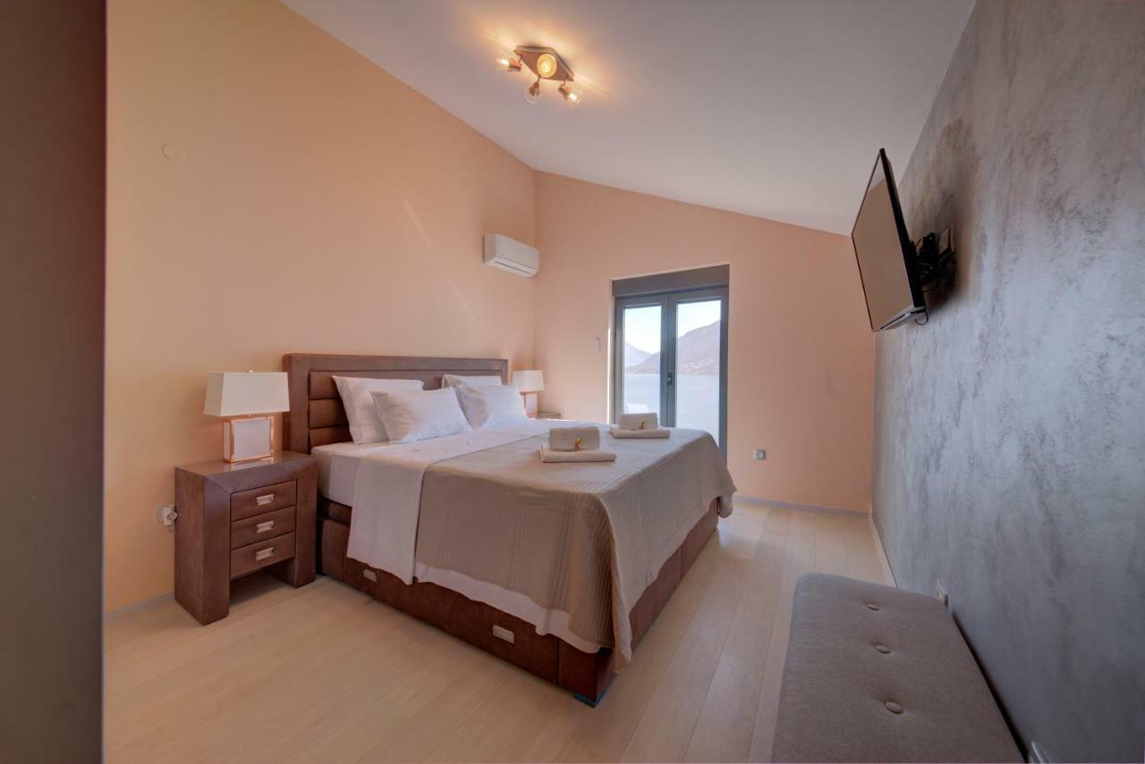 Bajova Kula Luxury Residences Kotor Bagian luar foto