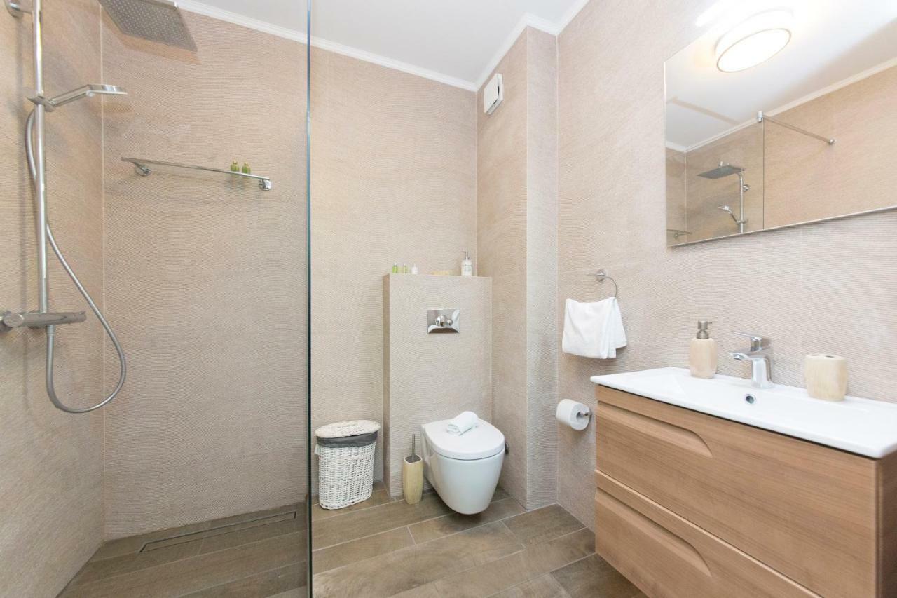 Bajova Kula Luxury Residences Kotor Bagian luar foto