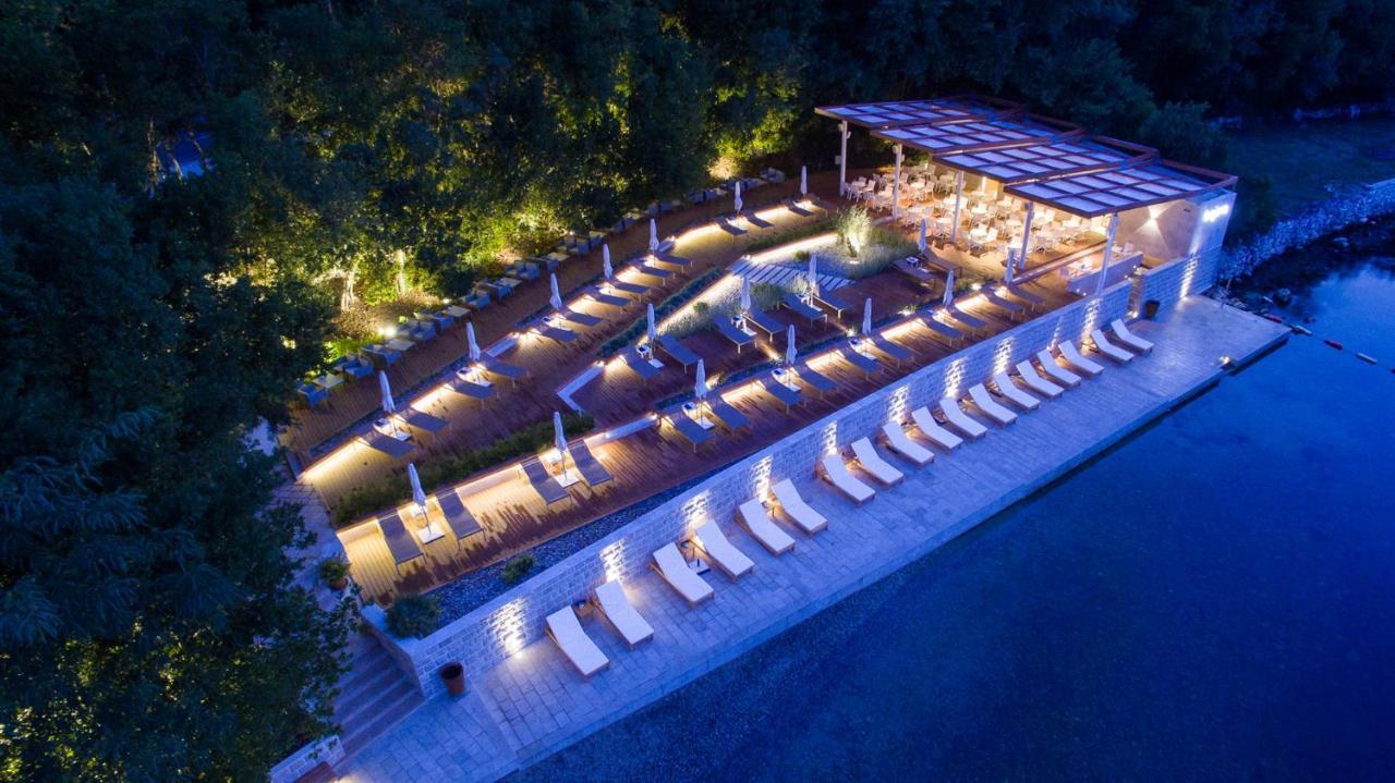 Bajova Kula Luxury Residences Kotor Bagian luar foto