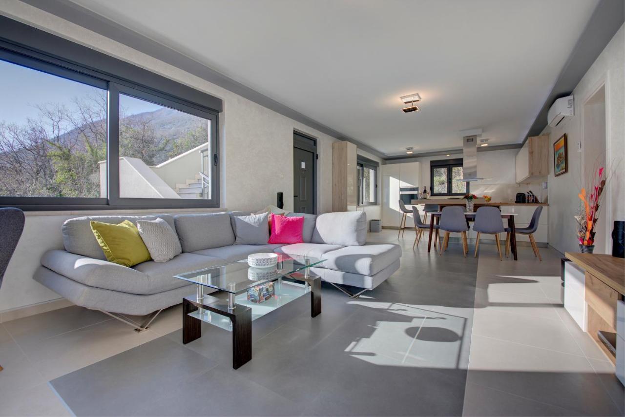 Bajova Kula Luxury Residences Kotor Bagian luar foto